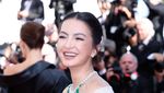 12 Potret Anggun Raline Shah Kenakan Kebaya-Ulos di Cannes 2024
