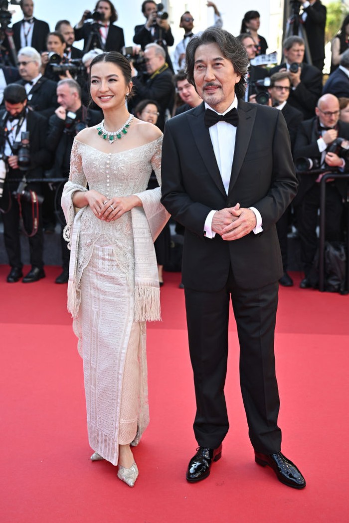 CANNES, FRANCE - MAY 25: Raline Shah and Kji Yakusho attends the Red Carpet of the closing ceremony at the 77th annual Cannes Film Festival at Palais des Festivals on May 25, 2024 in Cannes, France. (Photo by Stephane Cardinale - Corbis/Corbis via Getty Images)