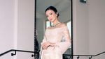 12 Potret Anggun Raline Shah Kenakan Kebaya-Ulos di Cannes 2024