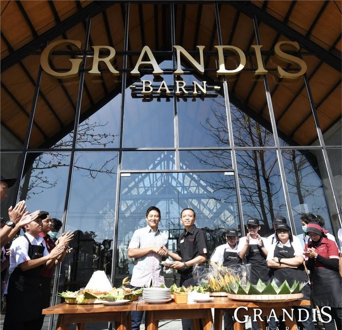 Rio Haryanto Doyan Banget Ngopi dan Makan Durian
