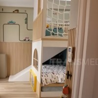 Kamar anak Irish tidak dibuat dengan desain yang monoton, tapi jenaka. Serasa seperti sedang bertualang di luar rumah. (Foto: YouTube/Trans7 Official)