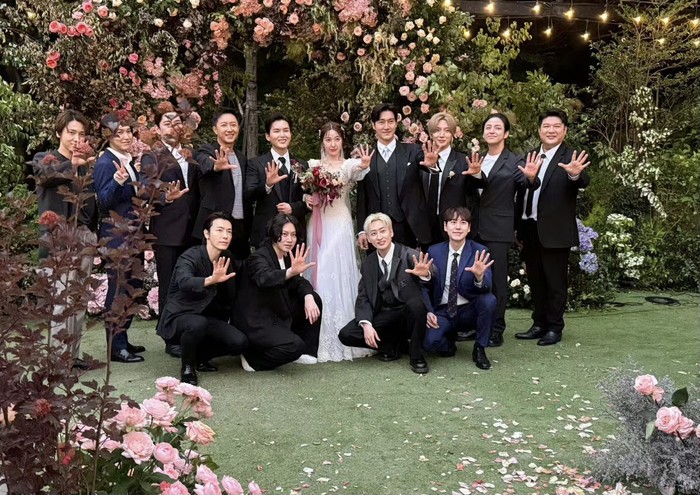Ryeowook Super Junior dan Ari eks Tahiti menikah
