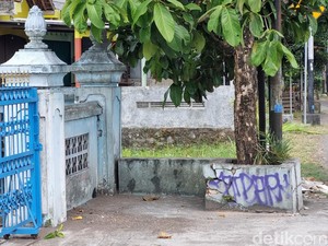 Melihat Lokasi Laka Maut Ibu-Anak Tabrak Mentok, Ada Bercak Darah