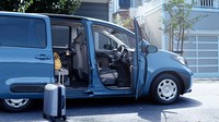 Dikutip dari situs Toyota Jepang, Sienta 2024 ditawarkan dengan fitur utama yakni kunci digital (menggunakan smartphone) pada varian Z dan G, juga sumber daya eksternal sebagai opsi dari pabrikan. Foto: Dok. Toyota Jepang