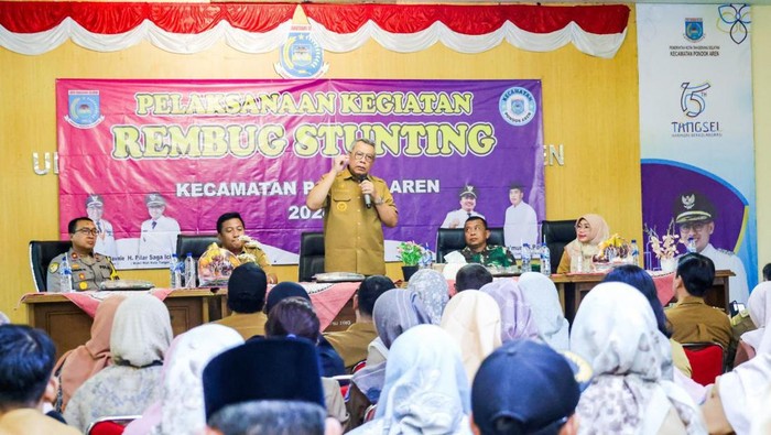 Wali Kota Benyamin Davnie (dok.ist)
