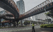 4 Spot Foto Halte TransJakarta Paling Estetik