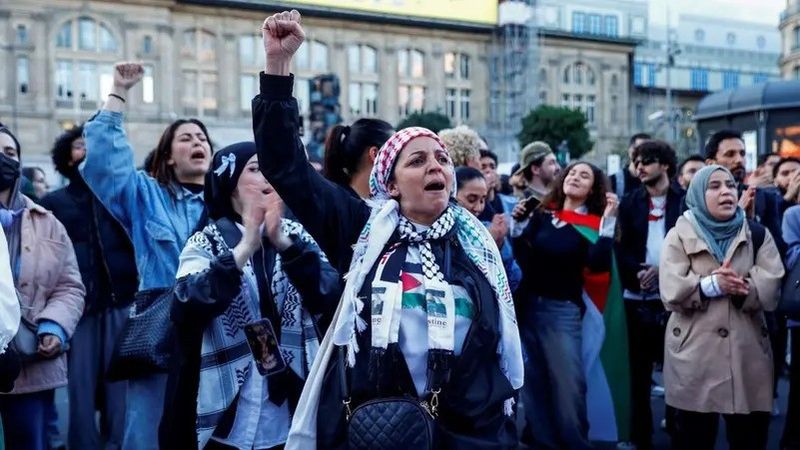 People attend a pro-Palestinian protest in central Paris, France, May 27, 2024. (Reuters)