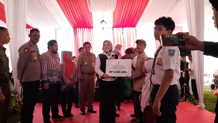 Gelaran Sambang Warga di Kelurahan Mojayan, Kecamatan Klaten Tengah, Senin (27/5/2024).