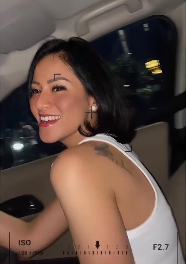 Sebelum dikenal sebagai pacar baru Boris Bokir, Jessica sudah lebih dulu berkarier sebagai seorang Disc Jokey atau DJ. Selain dikenal sebagai seorang DJ, Jessica juga merupakan seorang selebgram yang kerap dapat banyak tawaran endorse. Foto: Instagram/@jessicajuliantiano