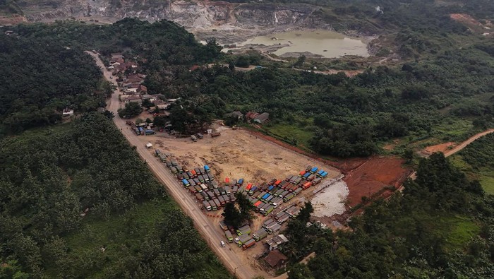 Tim Pemburu Pungli Dishub Bogor Usir Pungli Parkir Truk Tambang di Tenjo