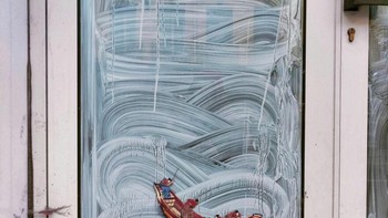 Karyanya juga pernah dijadikan sebuah buku pada tahun 20011 dan 2014. Foto: Instagram/oakoak_street_art