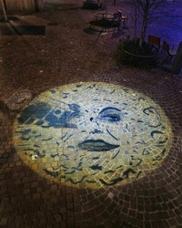 karya seni jalanan by oakoak_street_art