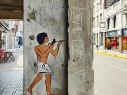 Ketika Imajinasi Bisa Menyulap Jalan Biasa Menjadi Super Keren