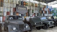 Dari 190 mobil yang ada di Kebon Vintage Car, 50% mobil masih bisa menyala dan 30% mobil di sini juga masih bisa digunakan. Bahkan tak jarang mobil-mobil antik ini dibawa untuk mengikuti touring ke berbagai daerah.  