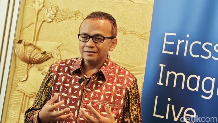 Direktur Penataan Sumber Daya Ditjen SDPPI Kementerian Kominfo, Denny Setiawan