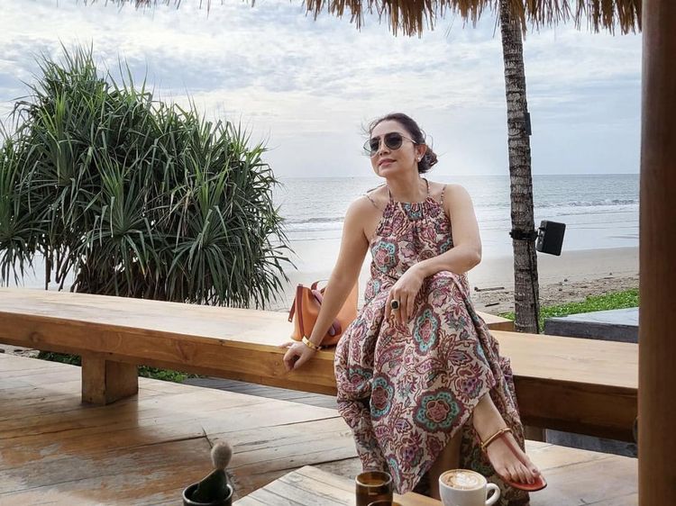 Kulineran Seru Mayangsari, Tumpengan di Rumah hingga Ngopi di Pinggir Pantai