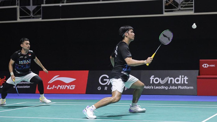 Ganda putra Indonesia Leo Rolly Carnando/Daniel Marthin tersingkir di babak 32 besar Singapore Open 2024.