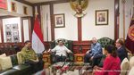 Menko Airlangga Antar Sekjen OECD Temui Prabowo