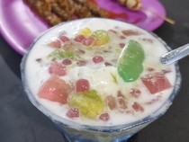 Nikmatnya 4 Es Krim Legendaris di Medan, Ada yang Sejak 1936!