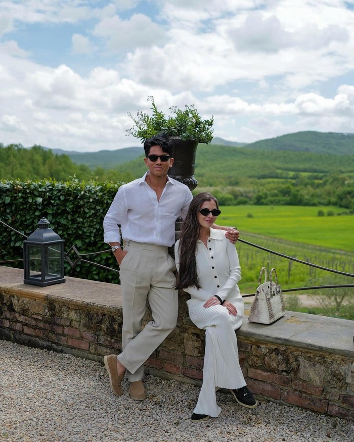 Pangeran Mateen berbulan madu ke Tuscany