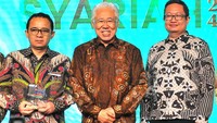 BTN Syariah kembali meraih penghargaan Best Bank Syariah atas kinerja positifnya yang turut mendorong industri pembiayaan syariah dan perumahan nasional. Per Maret 2024, BTN Syariah mencatatkan perolehan laba bersih senilai Rp164,1 miliar atau naik 56,1 % yoy dari Rp105,1 miliar di periode yang sama tahun sebelumnya.