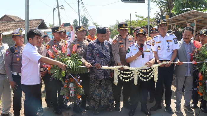 peresmian 5 pelintasan sebidang yang kini berpalang
