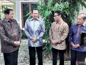 Pimpinan MPR Temui SBY di Cikeas, Bahas Apa?