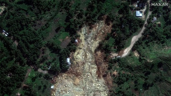 Potret Satelit Longsor Terjang Papua Nugini