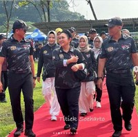 Titiek Soeharto ternyata punya hobi menembak. Baru-baru ini, ia berpartisipasi dalam kompetisi menembak. (Foto: Instagram)