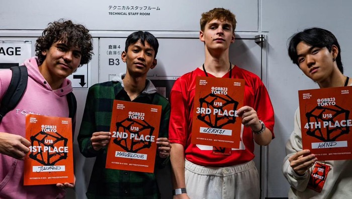 Beatboxer asal Indonesia, Marvelous meraih juara kedua kategori U18 dalam kompetisi Grand Beatbox Battle (GBB) di Jepang. Begini aksinya.