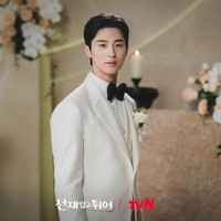 Berkat chemistry yang ditampilkan, banyak yang berpikir Byeon Woo Seok dan Kim Hye Yoon pacaran di kehidupan nyata. Foto: dok. tvN