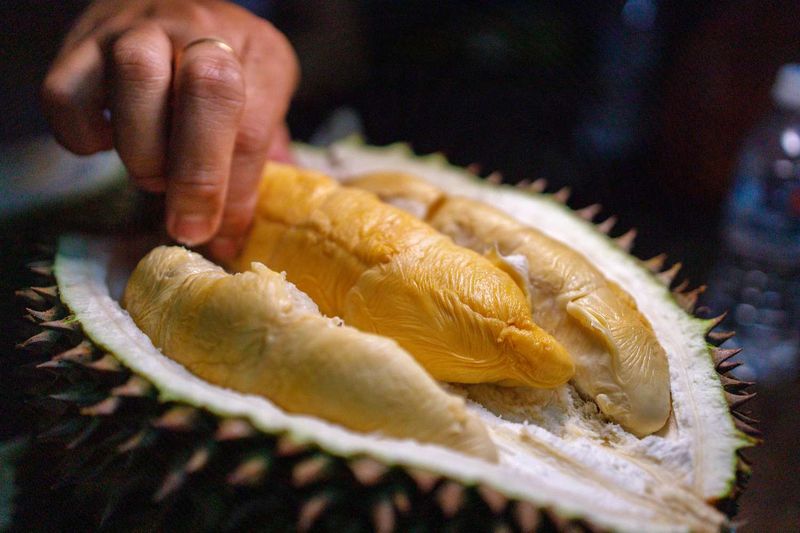 Dipaksa Beli Durian Rp 4,1 Juta, Pembeli Ini Dapat Durian Zonk