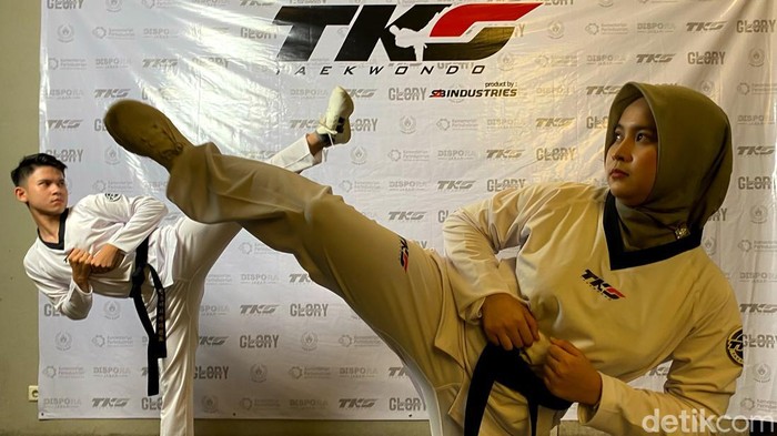 Dobok T-Ultra dan T-1.