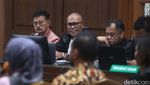 Ekspresi Biduan Nayunda saat Bersaksi di Sidang SYL