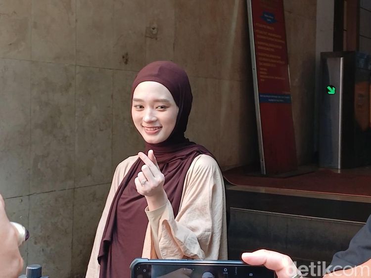 Awal Ramadan, Inara Rusli: Maaf untuk Hati yang Tersakiti