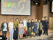 Teater Koma Matahari Papua, Kritik Naga Si Penguasa Papua Teater Koma Matahari Papua, Kritik Naga Si Penguasa Papua