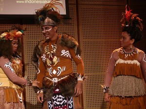 Teater Koma Pentaskan Naskah Terakhir Mendiang Nano Riantiarno