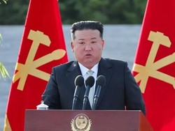 Kim Jong Un Minta Rakyat Korut Urunan Kotoran Sendiri Buat Pupuk