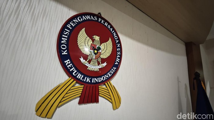 Komisi Pengawas Persaingan Usaha (KPPU).