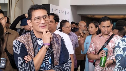 Menparekraf Sandiaga Salahuddin Uno di Labuan Bajo, Manggarai Barat, NTT, Rabu (29/5/2024). (Foto: Ambrosius Ardin/detikBali)