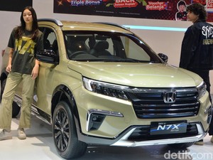 Tampang Elegan New Honda BR-V N7X Curi Perhatian di IIMS Surabaya 2024