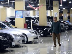 Tren Orang Indonesia Pilih Mobil Bekas: Beli yang Baru Nggak Cukup Duitnya