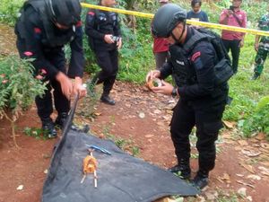 Warga Majalengka Temukan Granat Aktif Saat Gali Kubur