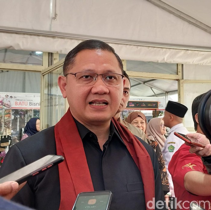 Pj Wali Kota Batu Aries Agung Paewai