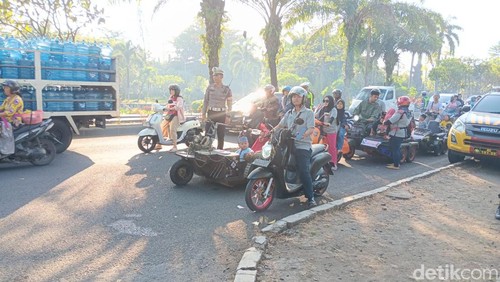 Sebanyak 82 calon jemaah haji asal Jembrana, Bali, diberangkatkan ke Tanah Suci Makkah pada Rabu (29/5/2024).