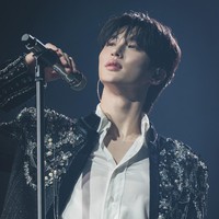 Kini Byeon Woo Seok membuat banyak penggemar tergila-gila dengan pesonanya sebagai Ryu Sun Jae di drama Korea Lovely Runner. Imbas popularitasnya, aktor 32 tahun itu akan menggelar fanmeeting pertamanya di sejumlah negara Asia termasuk Indonesia. Foto: Instagram