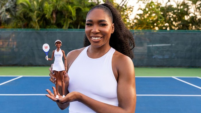 U.S. Tennis Player Venus Williams poses with a Barbie doll, in Puerto Rico in this undated handout image.   Mattel/WME Sports Studio/Handout via REUTERS    THIS IMAGE HAS BEEN SUPPLIED BY A THIRD PARTY. NO RESALES. NO ARCHIVES.
