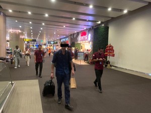 Cerita Turis Latvia Kehabisan Uang di Bali Berujung Dideportasi