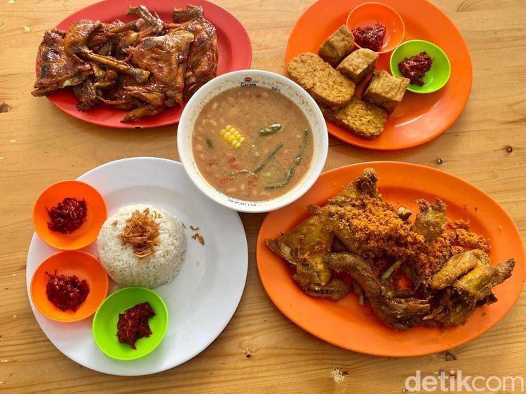 Lezatnya Ayam Goreng dan Bakar Legendaris Borobudur di Tangerang