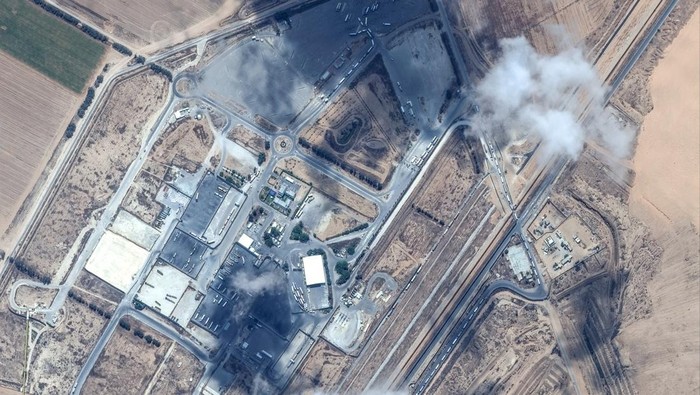 Satellite image shows the UN camp and adjacent area, where tents have been removed, in the Tel al-Sultan area in the western district of Rafah, May 29, 2024. Maxar Technologies/Handout via REUTERS    THIS IMAGE HAS BEEN SUPPLIED BY A THIRD PARTY MANDATORY CREDIT. NO RESALES. NO ARCHIVES. MUST NOT OBSCURE LOGO